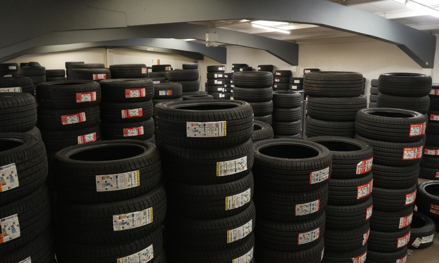 Contact Tyreshack
